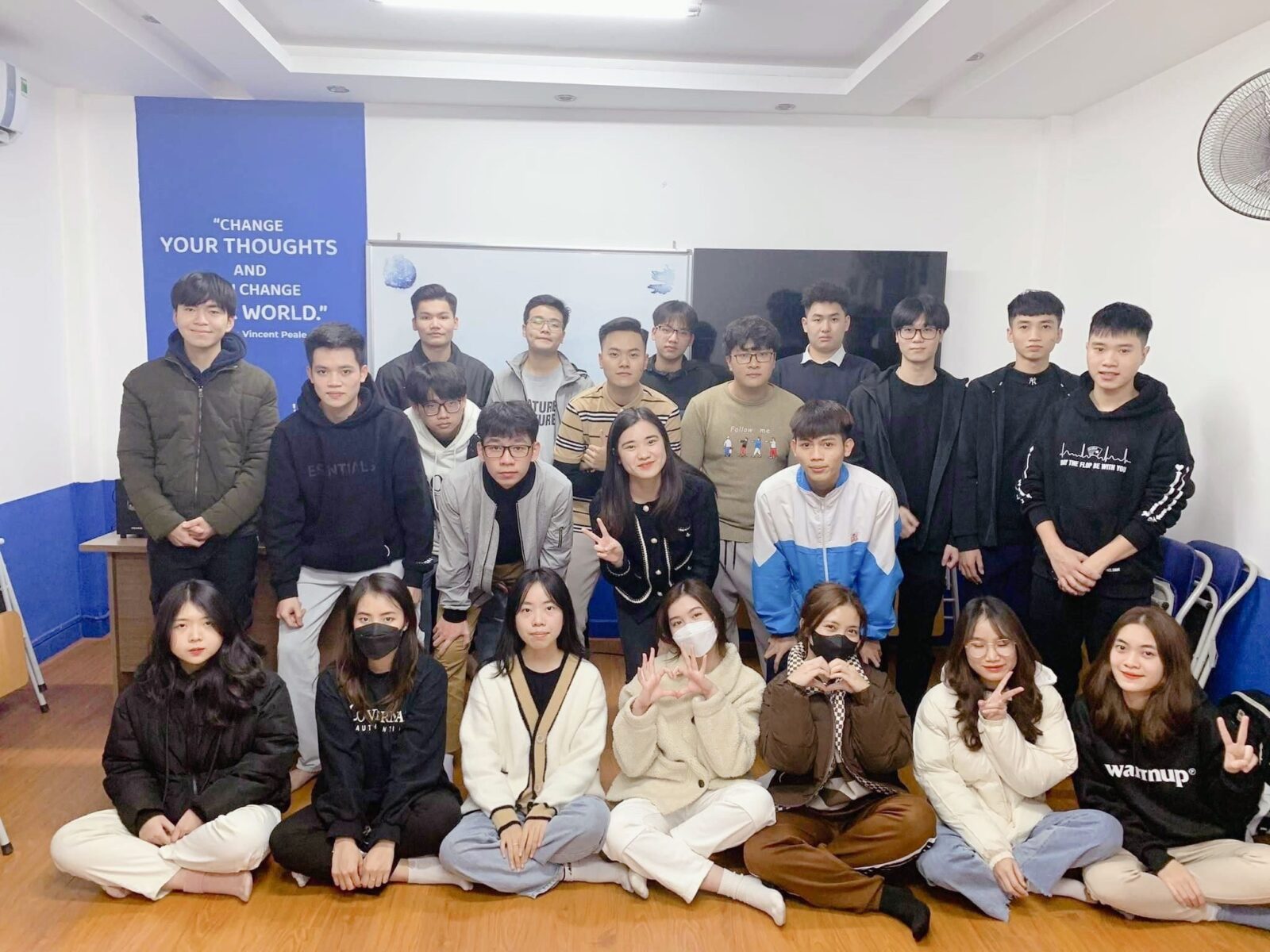 tuyen giao vien day toeic